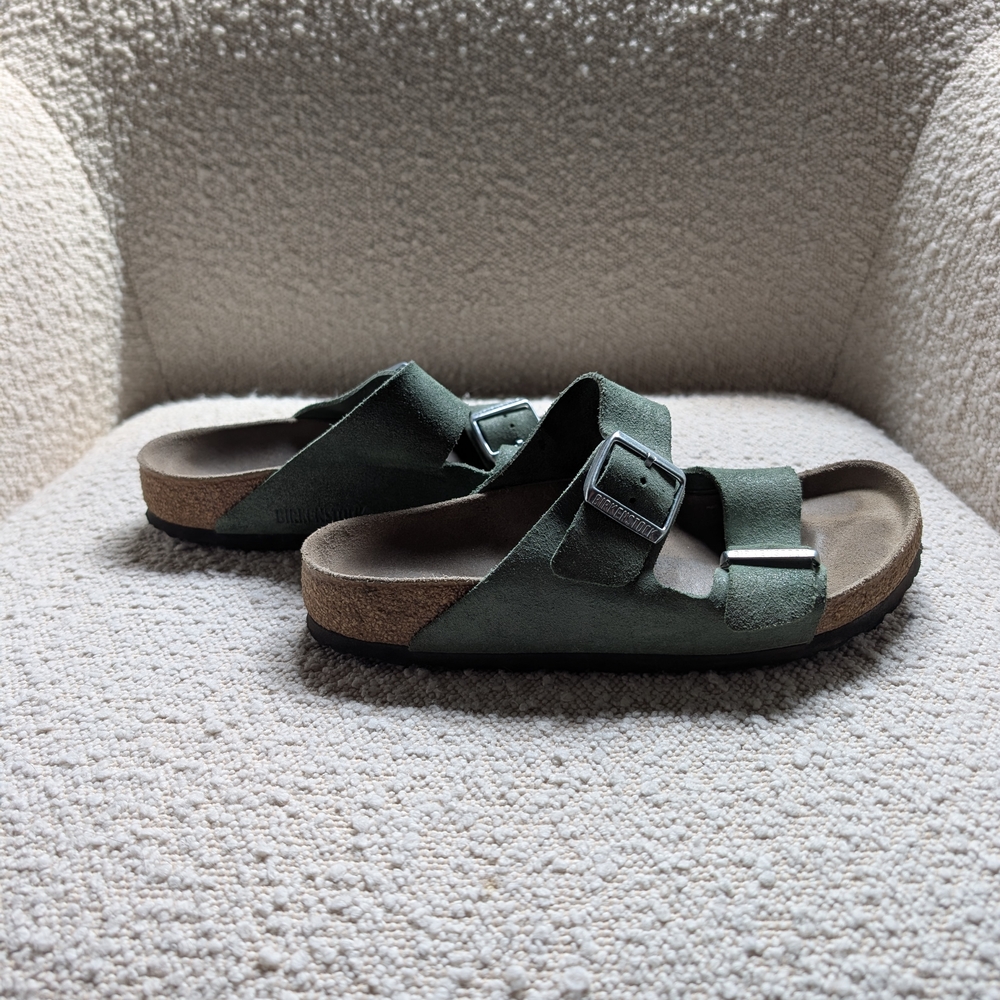 Green Suede Buckle Sandals
